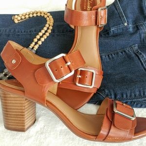 Clarks brown leather sandals size 9